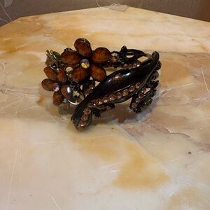Coppertone Rhinestone Lizard Floral Bracelet